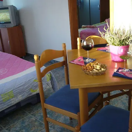Ana I Apartman