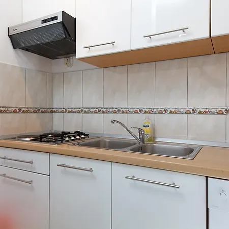 Apartman Ana I *