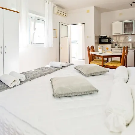 Ana I Apartman Hvar Town