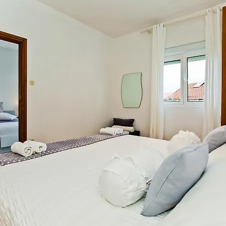 Apartman Ana I *